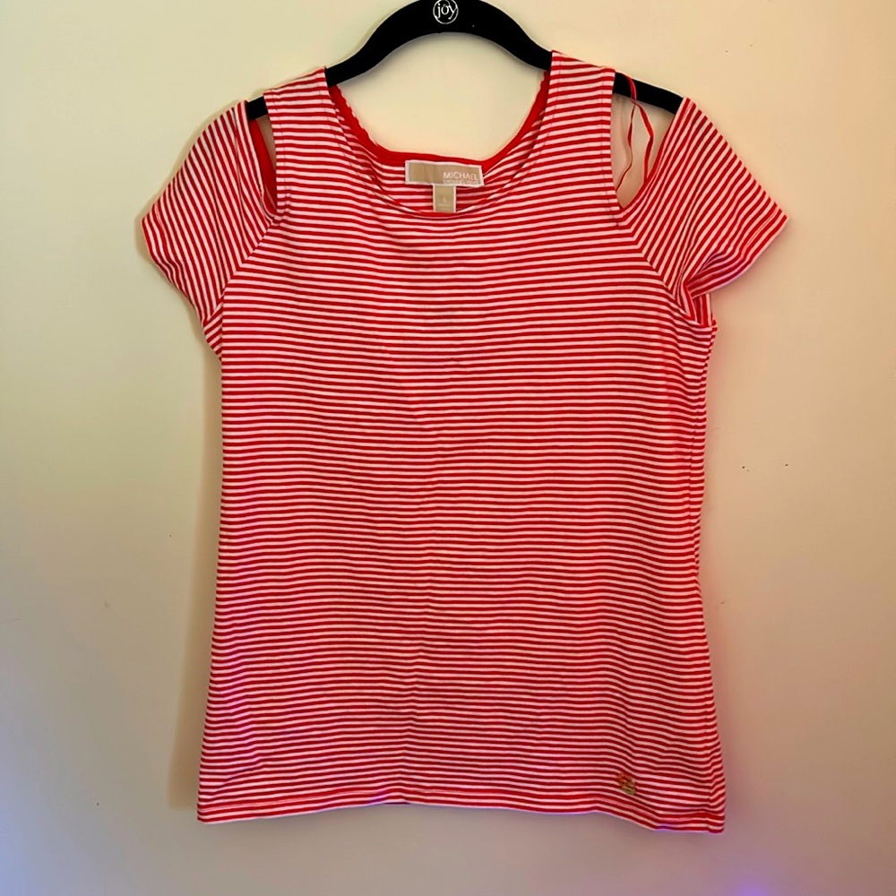 NWT Micheal Kors peek a boo shoulder shirt!